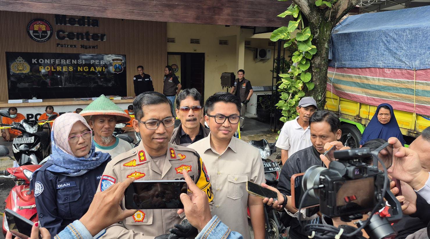 Polres Ngawi Amankan Tersangka Curanmor Modus Badut Keliling