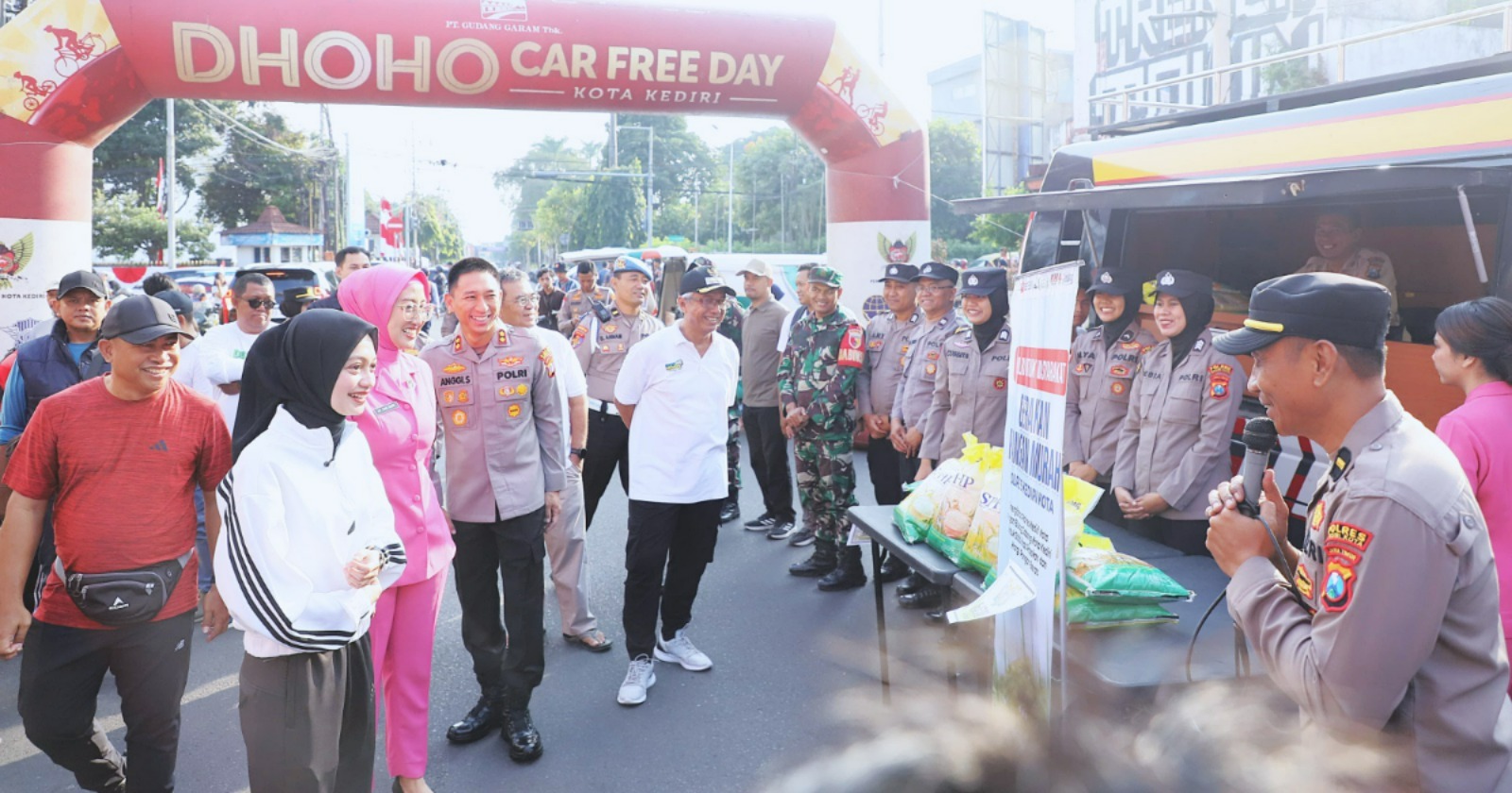 Jaga Stabilitas Harga Beras Polres Kediri Kota dan Bulog Gelar Pangan Murah di CFD