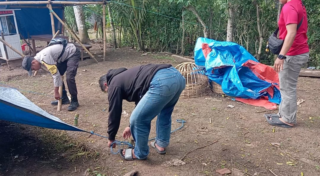 Polres Malang Bongkar Arena Judi Sabung Ayam di Kalipare