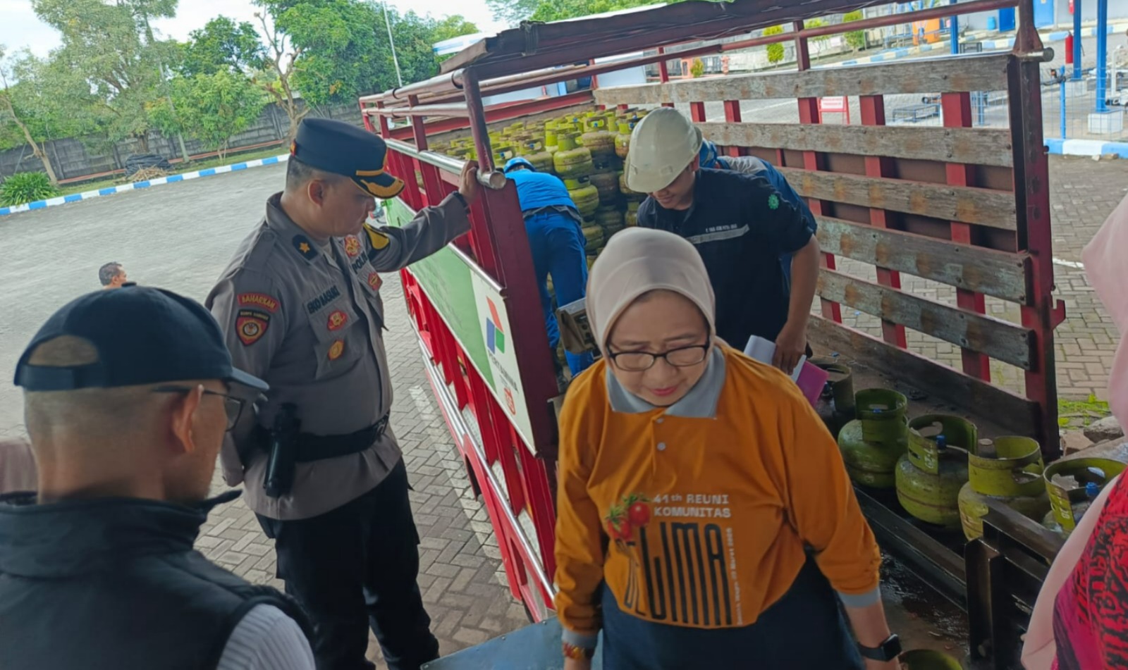 Polres Lumajang Bersama Forkopimda Sidak SPPBE, Cegah Kelangkaan Elpiji 3 Kg
