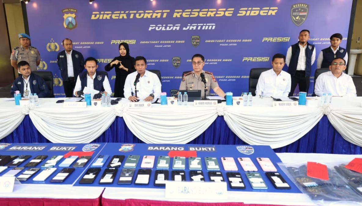Polda Jatim Bongkar Sindikat Penipuan Online Modus Jual Beli Mobil, 11 Tersangka Diamankan
