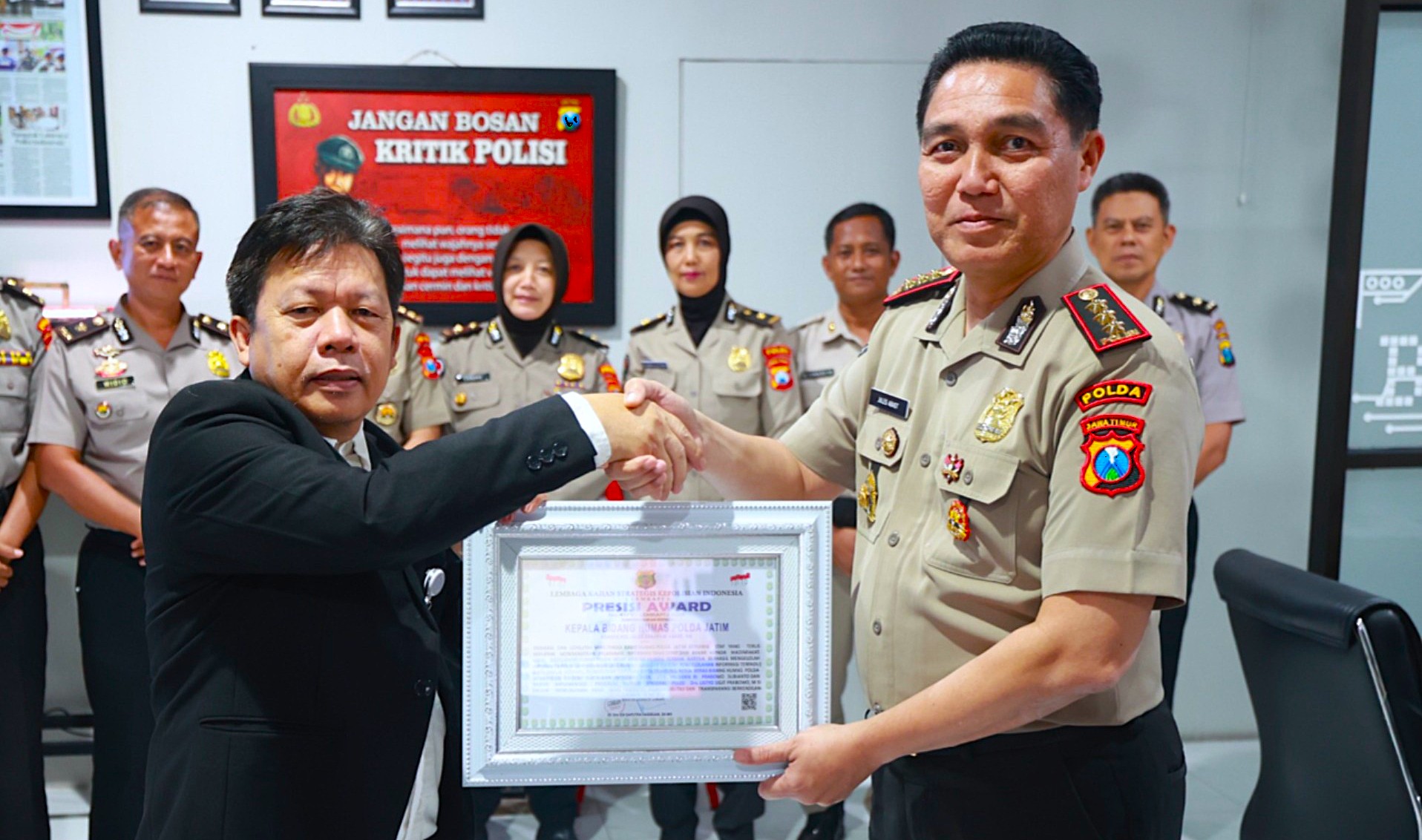 Lemkapi Apresiasi Bidhumas Polda Jatim, Cepat dan Tepat Sajikan Informasi Publik